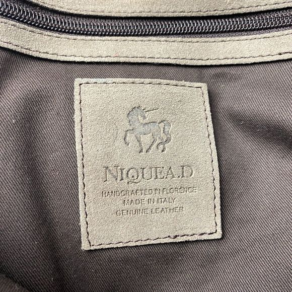 NIQUEA.D Gray SUEDE HOBO BAG! Large Brown Alligator Leather Purse MADE in ITALY - Picture 16 of 16